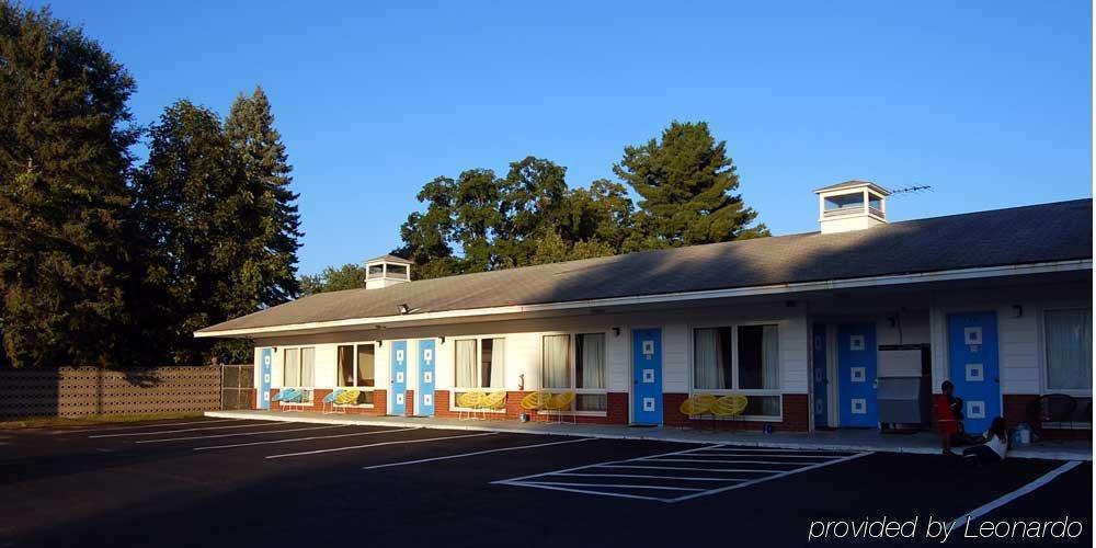 Budgetel Inn Glens Falls-Lake George-Saratoga Exteriér fotografie